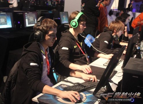 负天平在最 负天平在最