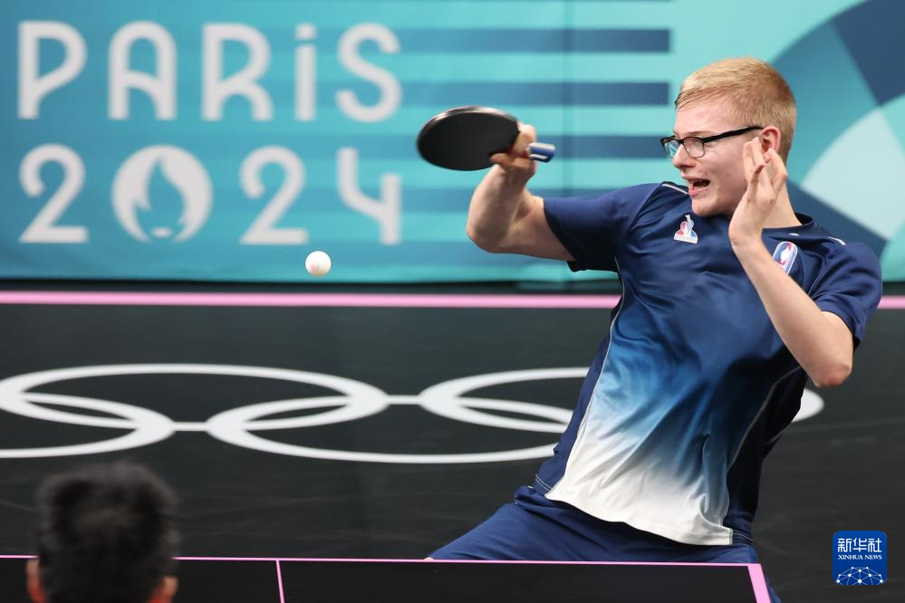 吸引着无数 吸引着无数